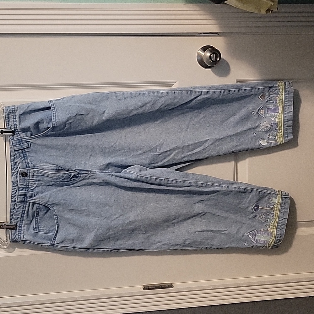 Christopher and Banks high waisted cropped garden print jeans